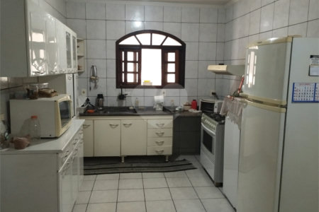 Casa à venda com 3 quartos, sendo 1 suíte, em Vila São João, Guarulhos, SP