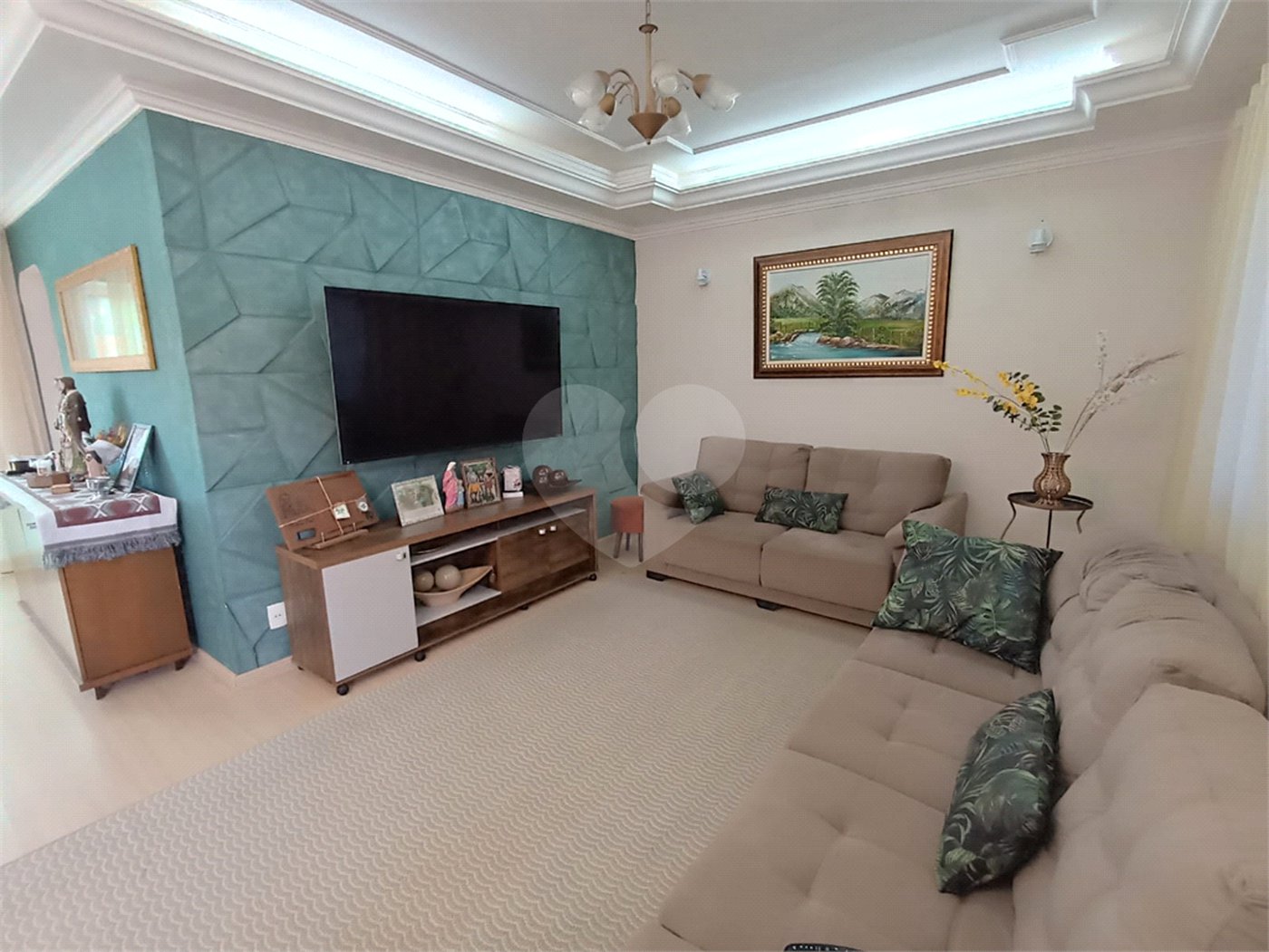 Casa à venda com 3 quartos, sendo 1 suíte, em Vila Rosa, Itapetininga, SP