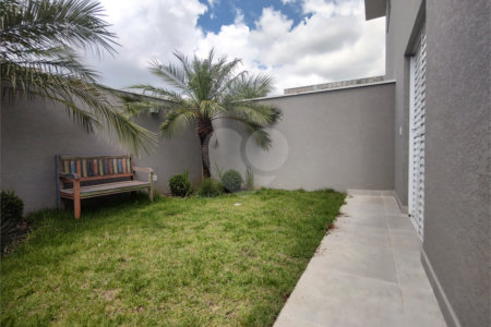 Casa Térrea à venda com 3 suítes em Jardim do Lago, Atibaia, SP