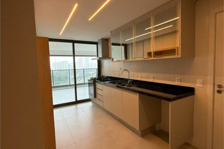 Apartamento para alugar com 4 suítes em Jardim Morumbi, São Paulo, SP