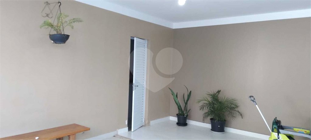Casa à venda com 3 quartos, sendo 1 suíte, em Santa Cândida, Vinhedo, SP
