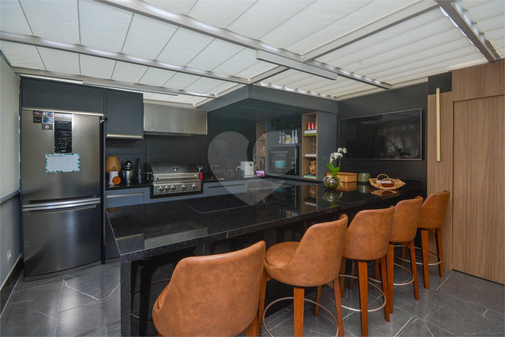 Apartamento à venda com 3 suítes em Jardim Fonte do Morumbi, São Paulo, SP