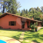 Casa em condomínio à venda ou para alugar com 4 quartos, sendo 2 suítes, em Caixa D´água, Vinhedo, SP
