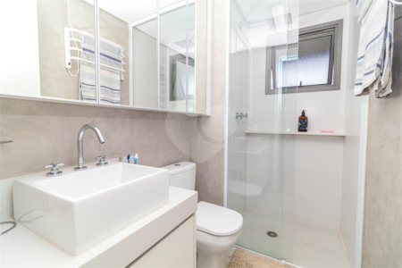 Apartamento à venda com 3 suítes em Jardim Prudência, São Paulo, SP