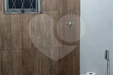 Chácara à venda com 3 suítes em Vila São Geraldo, São José dos Campos, SP