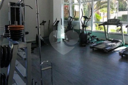 Apartamento à venda com 1 quarto em Vila Regente Feijó, São Paulo, SP