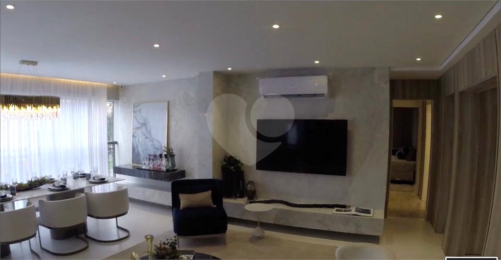 Apartamento à venda com 3 suítes em Jardim Aurélia, São Paulo, SP