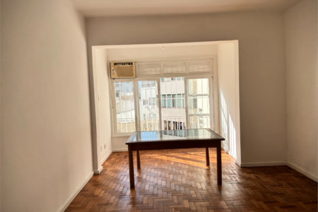 Apartamento à venda com 2 quartos, sendo 1 suíte, em Lagoa, Rio de Janeiro, RJ