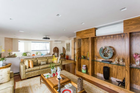 Apartamento à venda com 3 suítes em Campo Belo, São Paulo, SP