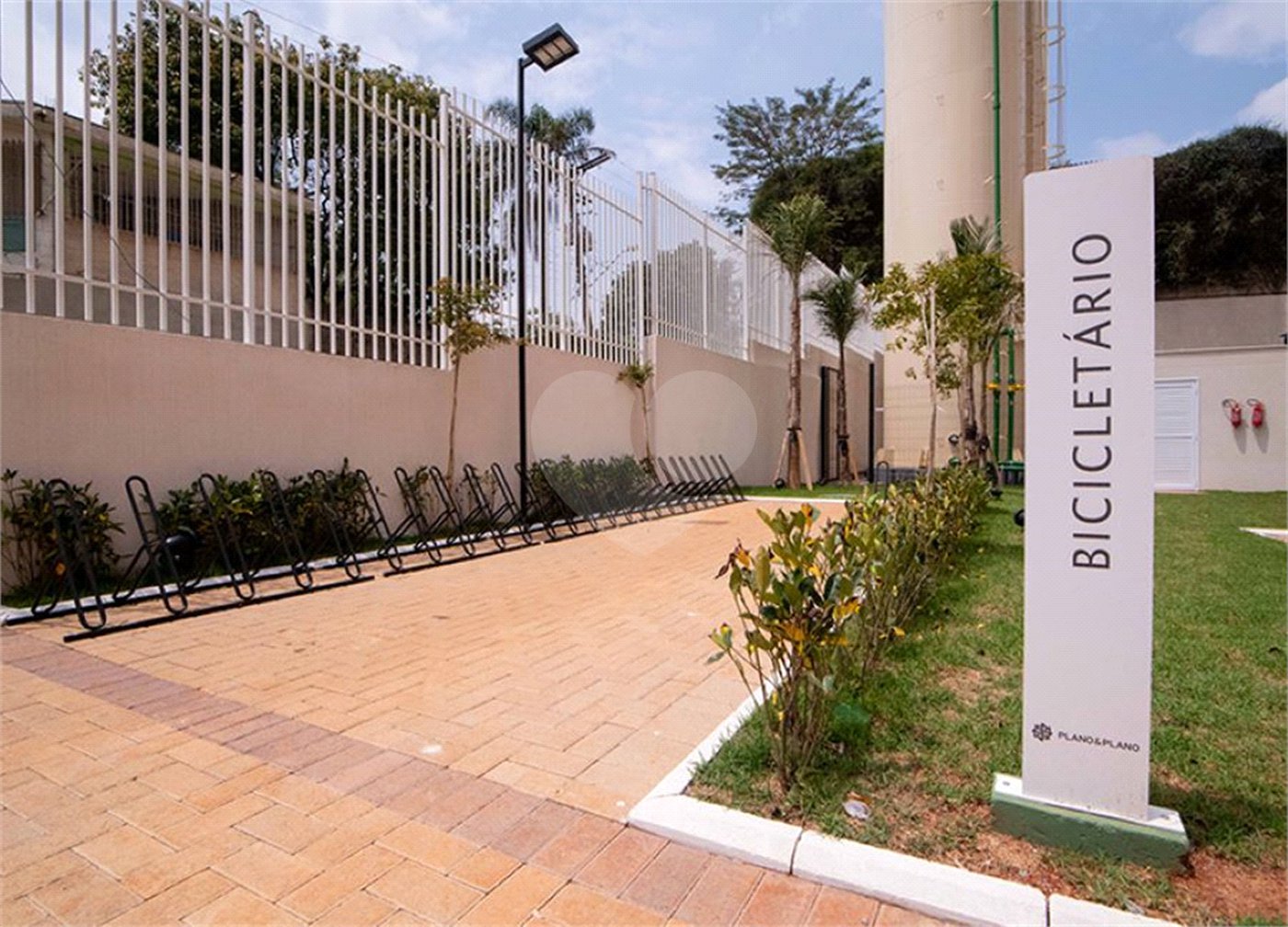 Apartamento à venda com 2 quartos em Cidade Tiradentes, São Paulo, SP