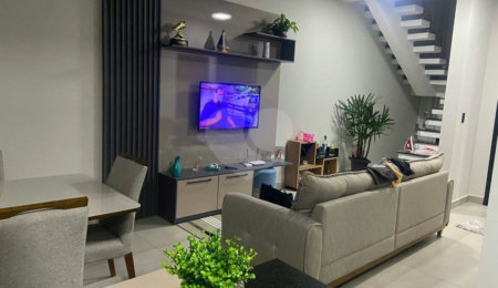 Casa à venda com 3 quartos, sendo 1 suíte,  no condomínio Horto Florestal Villagio, Sorocaba - SP