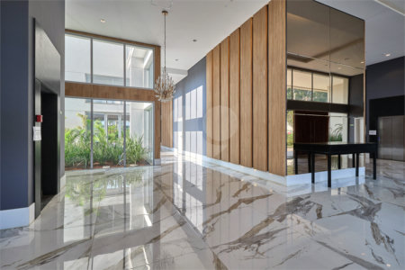 Apartamento à venda com 3 suítes em Jardim Marajoara, São Paulo, SP