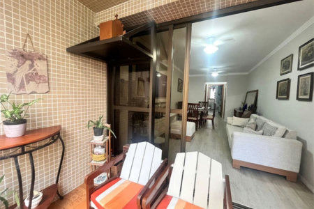 Apartamento com 2 Quartos e 2 Vagas à Venda em Pitangueiras – Guarujá/SP