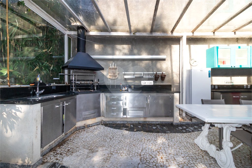 Casa à venda ou para alugar com 3 quartos, sendo 1 suíte, em Butantã, São Paulo, SP