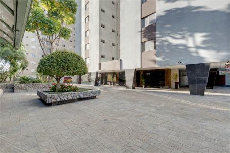 Apartamento à venda com 2 quartos, sendo 1 suíte, em Alto da Boa Vista, São Paulo, SP