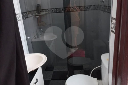 Sobrado à venda com 2 quartos, sendo 1 suíte,  em Santa Teresinha, São Paulo, SP