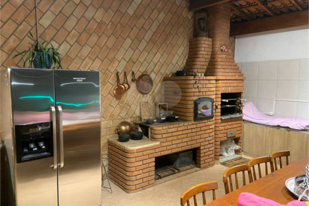 Casa à venda com 4 quartos, sendo 2 suítes, no condomínio Jardim do Ribeirão II, Itupeva - SP