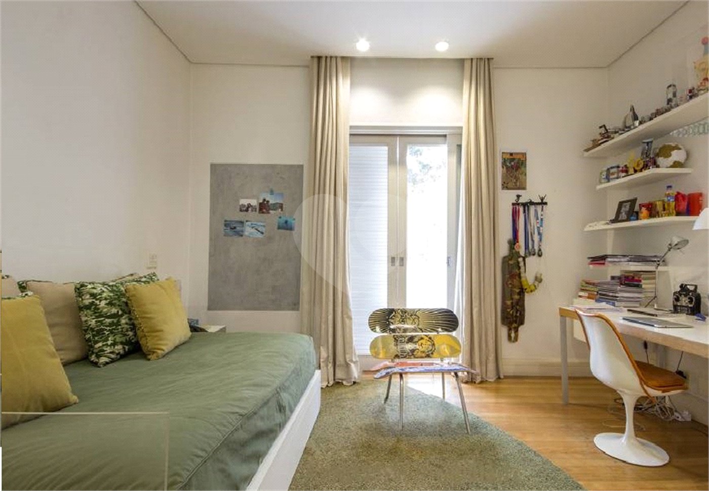 Casa à venda com 5 suítes no condomínio Pignatari, São Paulo - SP
