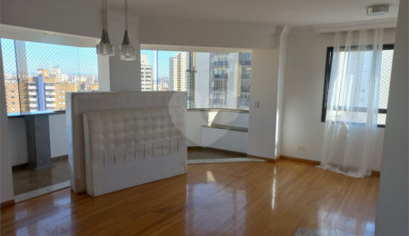 Apartamento à venda com 3 quartos, sendo 2 suítes,  em Santana, São Paulo, SP