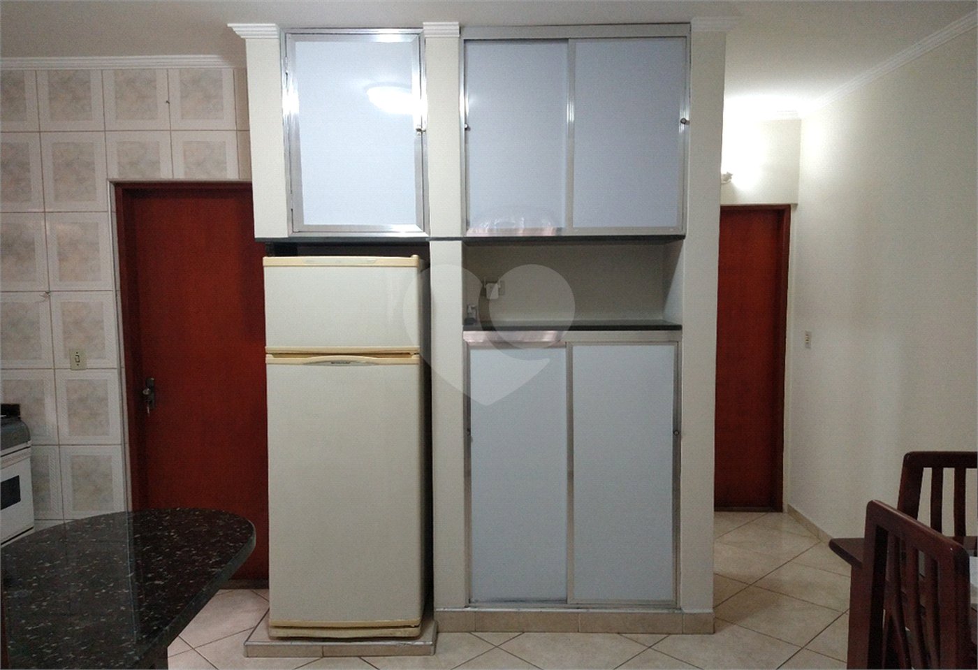 Sobrado à venda com 3 quartos, sendo 2 suítes, em Jardim Hubert, Indaiatuba, SP