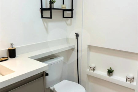 Apartamento à venda com 1 quarto em Indianópolis, São Paulo, SP