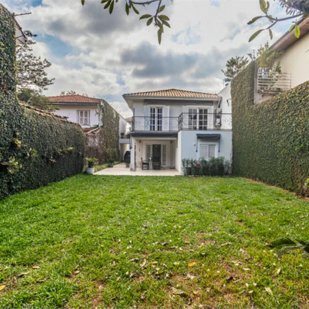Casa à venda com 4 quartos, sendo 3 suítes, em Brooklin Paulista, São Paulo, SP