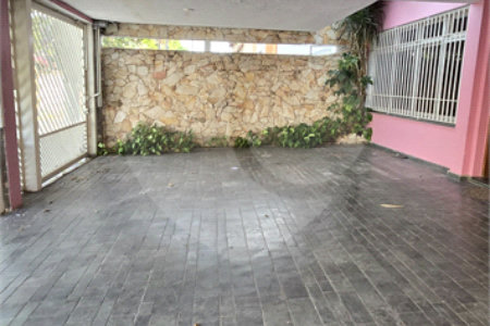 Casa à venda com 3 quartos, sendo 1 suíte, em Lar São Paulo, São Paulo, SP