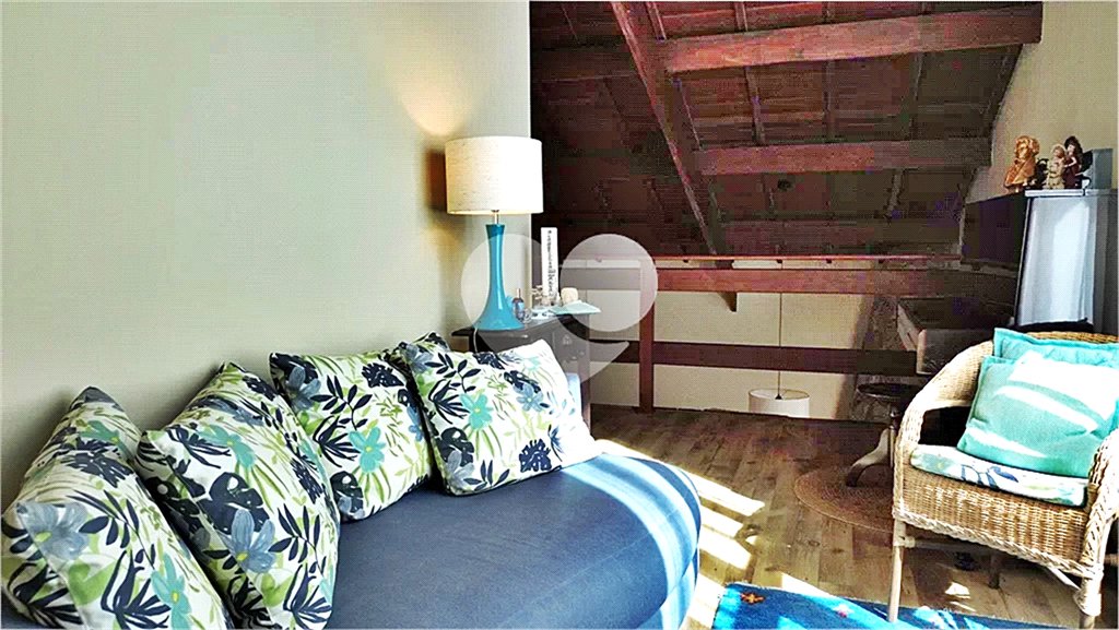 Casa à venda com 3 quartos no condomínio Alpes da Cantareira, Mairiporã - SP