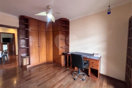Casa à venda com 4 quartos, sendo 2 suítes,  no condomínio Granja Olga Ii, Sorocaba - SP