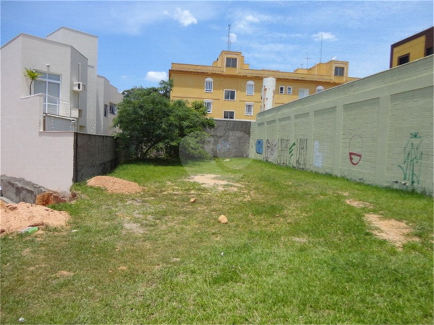Terreno à venda no Centro, Vinhedo, SP