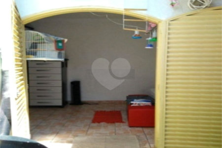 Casa Térrea à venda com 2 quartos em Vila Nivi, São Paulo, SP