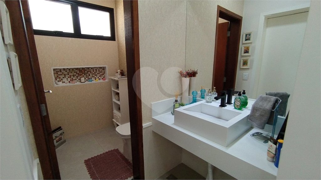 Casa à venda com 3 suítes no condomínio Reserva dos Vinhedos, Louveira - SP