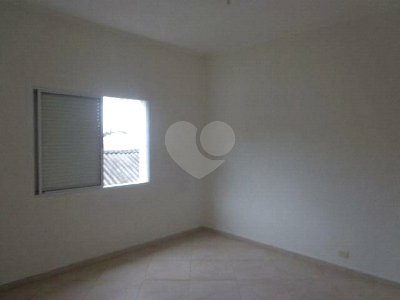 Casa à venda com 3 quartos, sendo 1 suíte,  em Jardim Bonfiglioli, São Paulo, SP