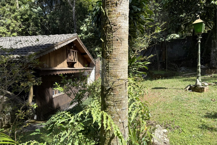 Casa à venda com 4 quartos no condomínio Parque Suiça, Caieiras - SP