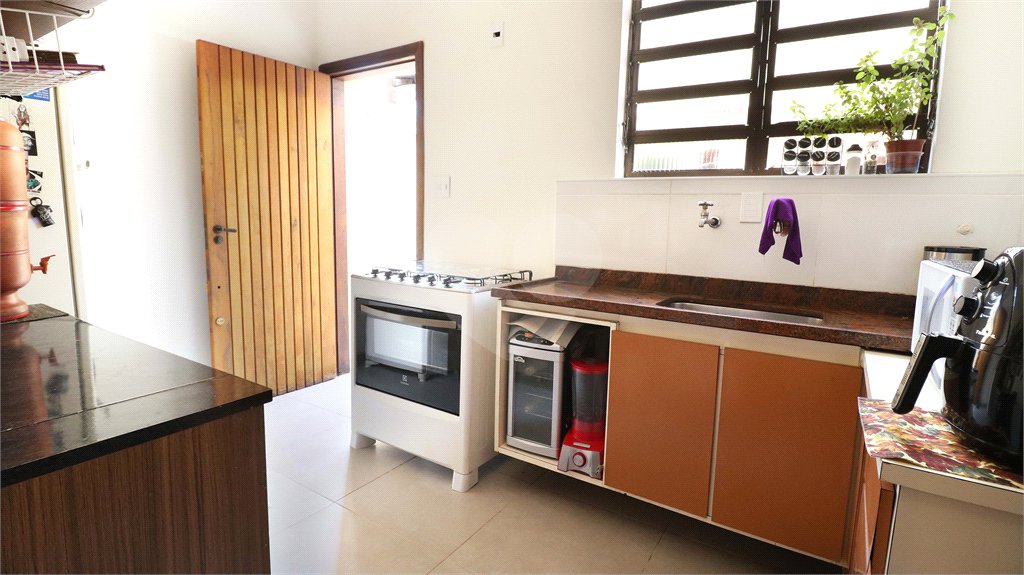 Casa Térrea à venda com 2 quartos em Vila Romana, São Paulo, SP