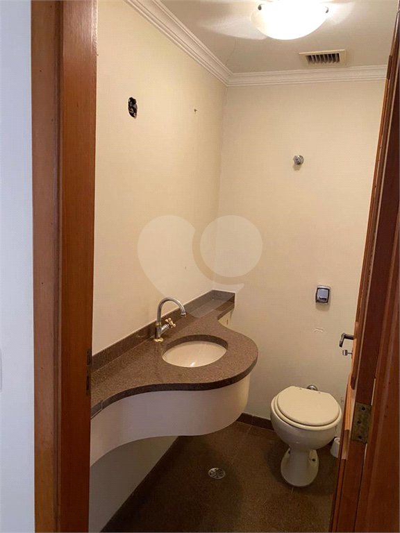 Apartamento à venda com 3 quartos, sendo 1 suíte, em Vila Clementino, São Paulo, SP