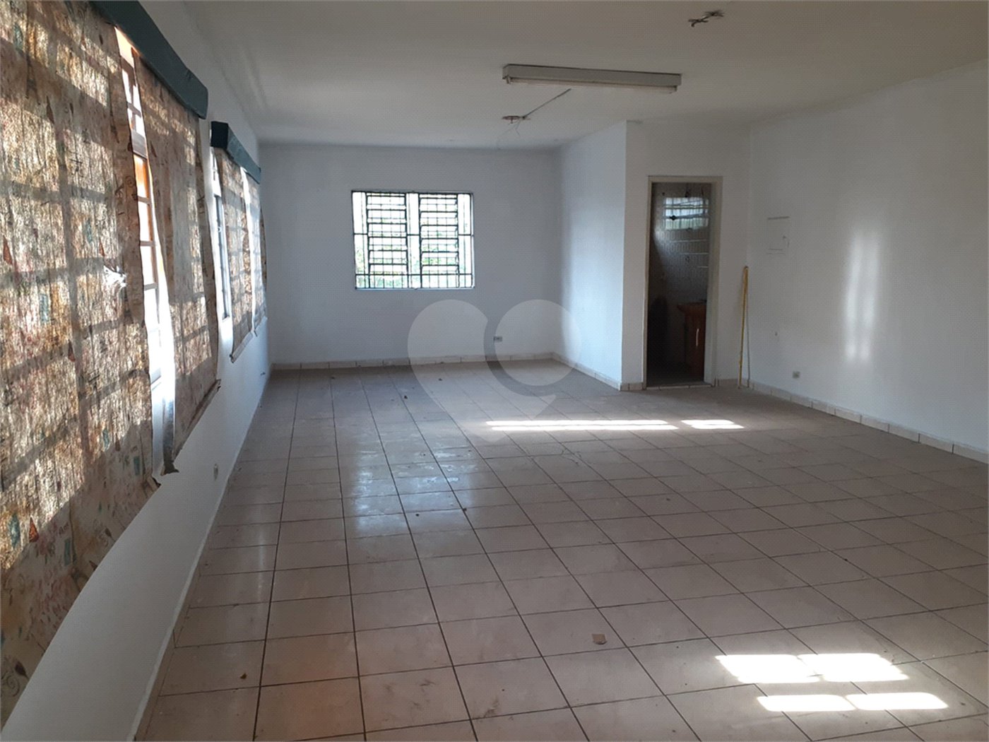 Sobrado à venda com 4 quartos, sendo 1 suíte, em Perdizes, São Paulo, SP