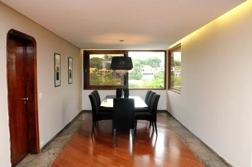 Sobrado à venda ou para alugar com 5 quartos, sendo 4 suítes,  em Jardim Guedala, São Paulo, SP