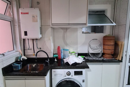 Apartamento à venda com 3 quartos, sendo 2 suítes, no Centro, São Bernardo do Campo, SP