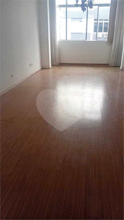 Apartamento à venda no Boqueirão, 3 quartos (2 suítes), garagem