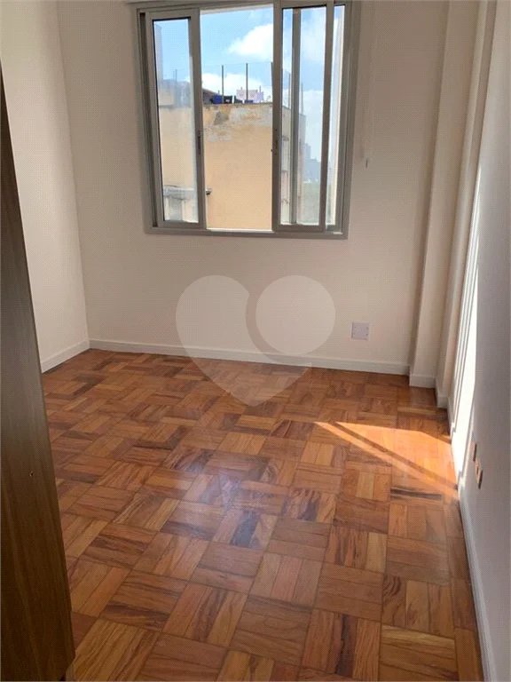 Apartamento á venda no Centro de São Paulo de 26m² com 1 dormitório