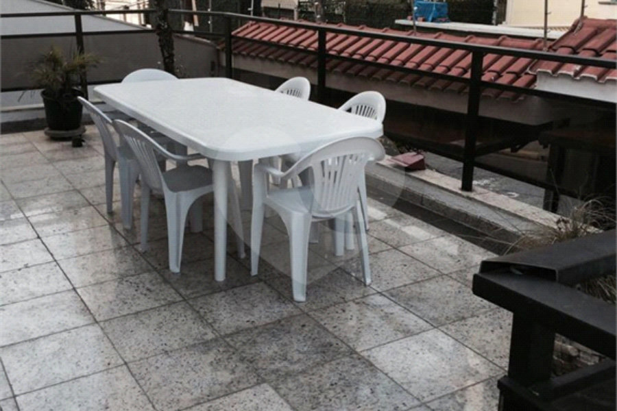 Sobrado à venda com 6 quartos, sendo 2 suítes, em Santana, São Paulo, SP