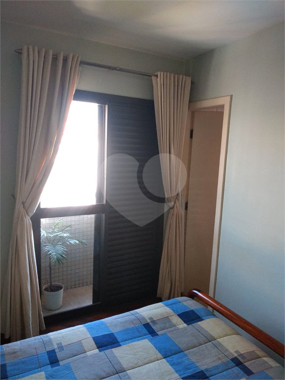 Apartamento à venda com 3 quartos, sendo 1 suíte,  em Vila Romana, São Paulo, SP
