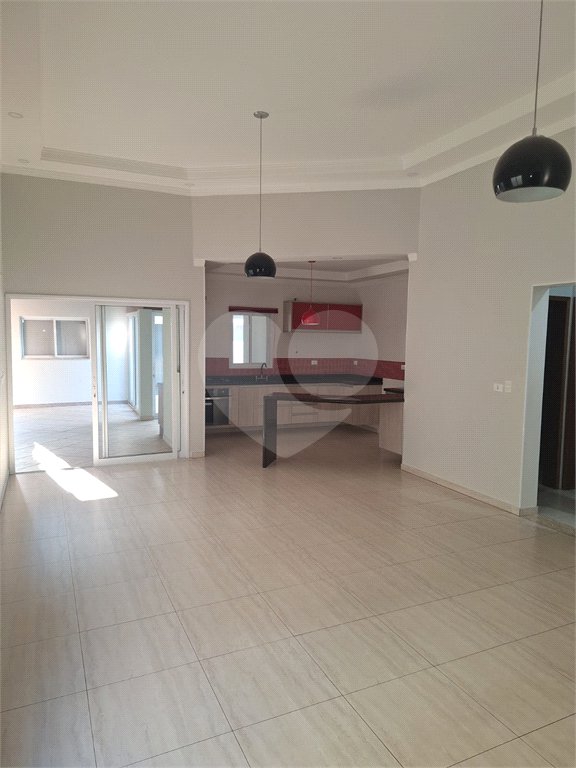 Casa à venda com 3 quartos, sendo 1 suíte, em Jardim Sol D'icaraí, Salto, SP