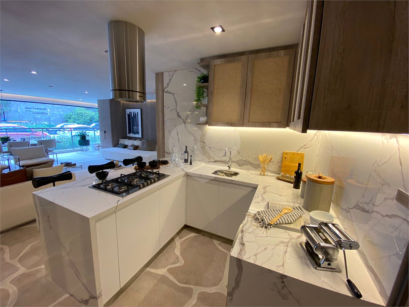 Apartamento à venda com 3 suítes em Campo Belo, São Paulo, SP