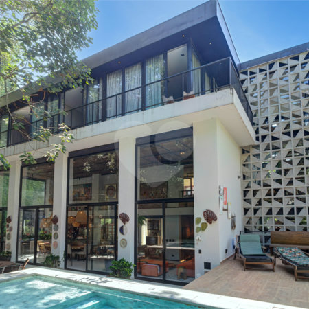 Casa à venda com 4 suítes no condomínio Granja do Morumbi, São Paulo - SP