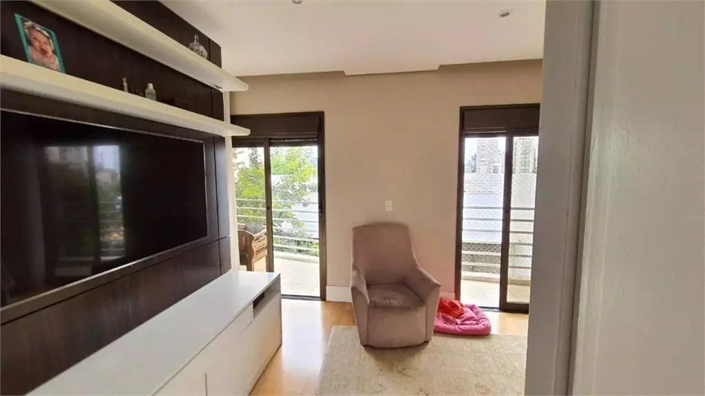 Casa à venda com 3 suítes no condomínio Metropolitan, São Paulo - SP