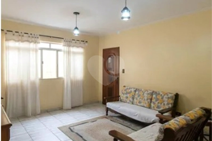Sobrado à venda com 3 quartos em Vila Guilherme, São Paulo, SP