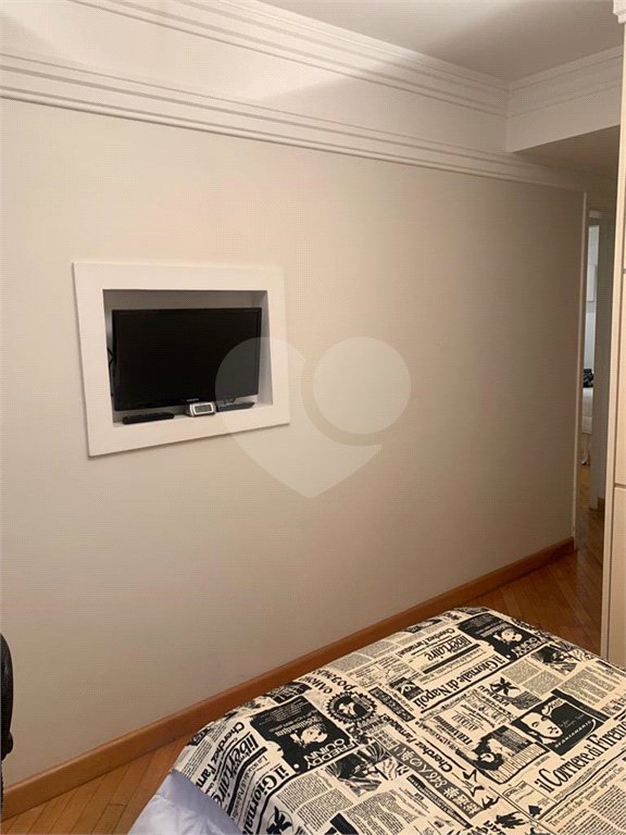 Apartamento à venda com 3 suítes em Vila Suzana, São Paulo, SP