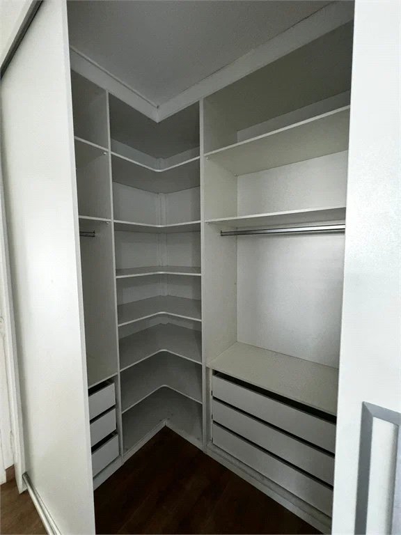 Apartamento para alugar com 3 quartos, sendo 1 suíte, em Parque Reboucas, São Paulo, SP